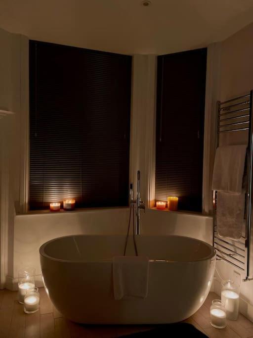 Chelsea Posh Apartment London Kültér fotó